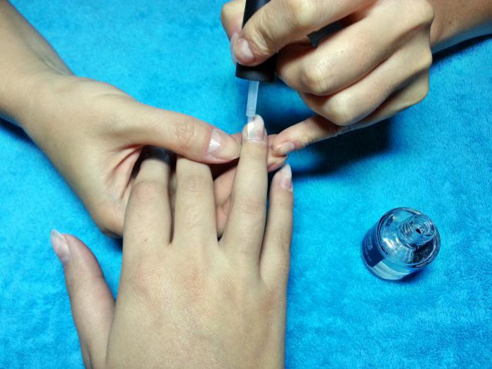 Как правильно делать коррекцию гелем. Коррекция ногтей гелем: пошаговая инструкция. Коррекция… — иллюстрация 5